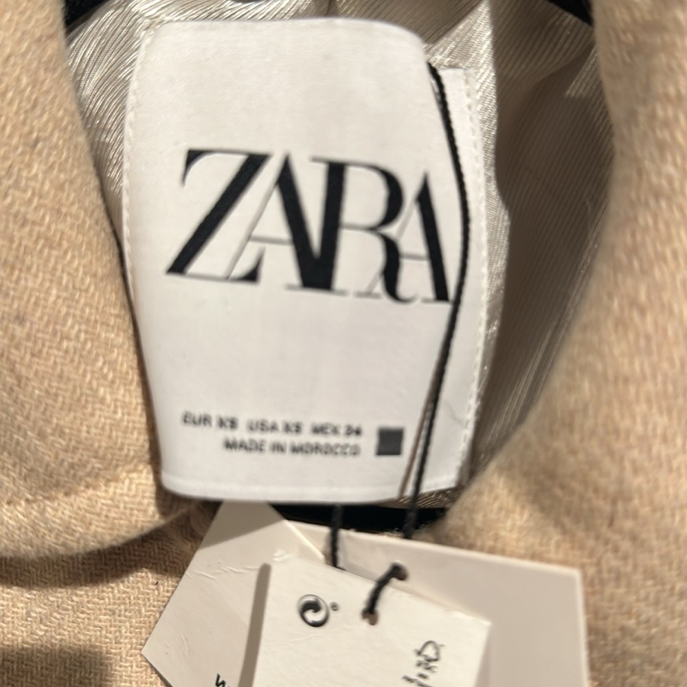 Beige Zara Coat​​​​​ - Picture 6 of 6
